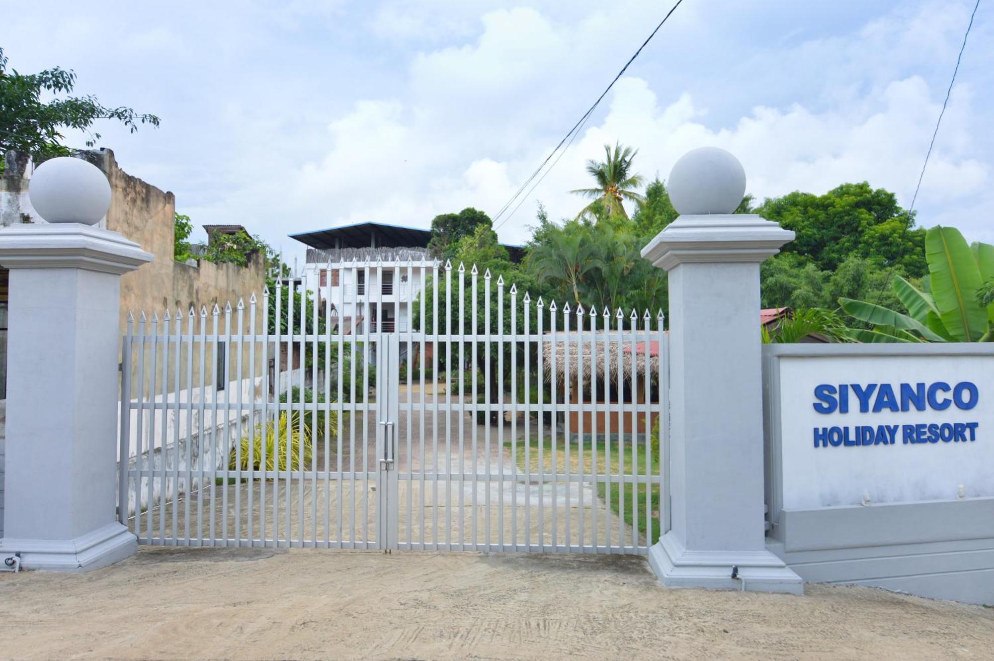 Siyanco Holiday Resort Polonnâruvâ Extérieur photo