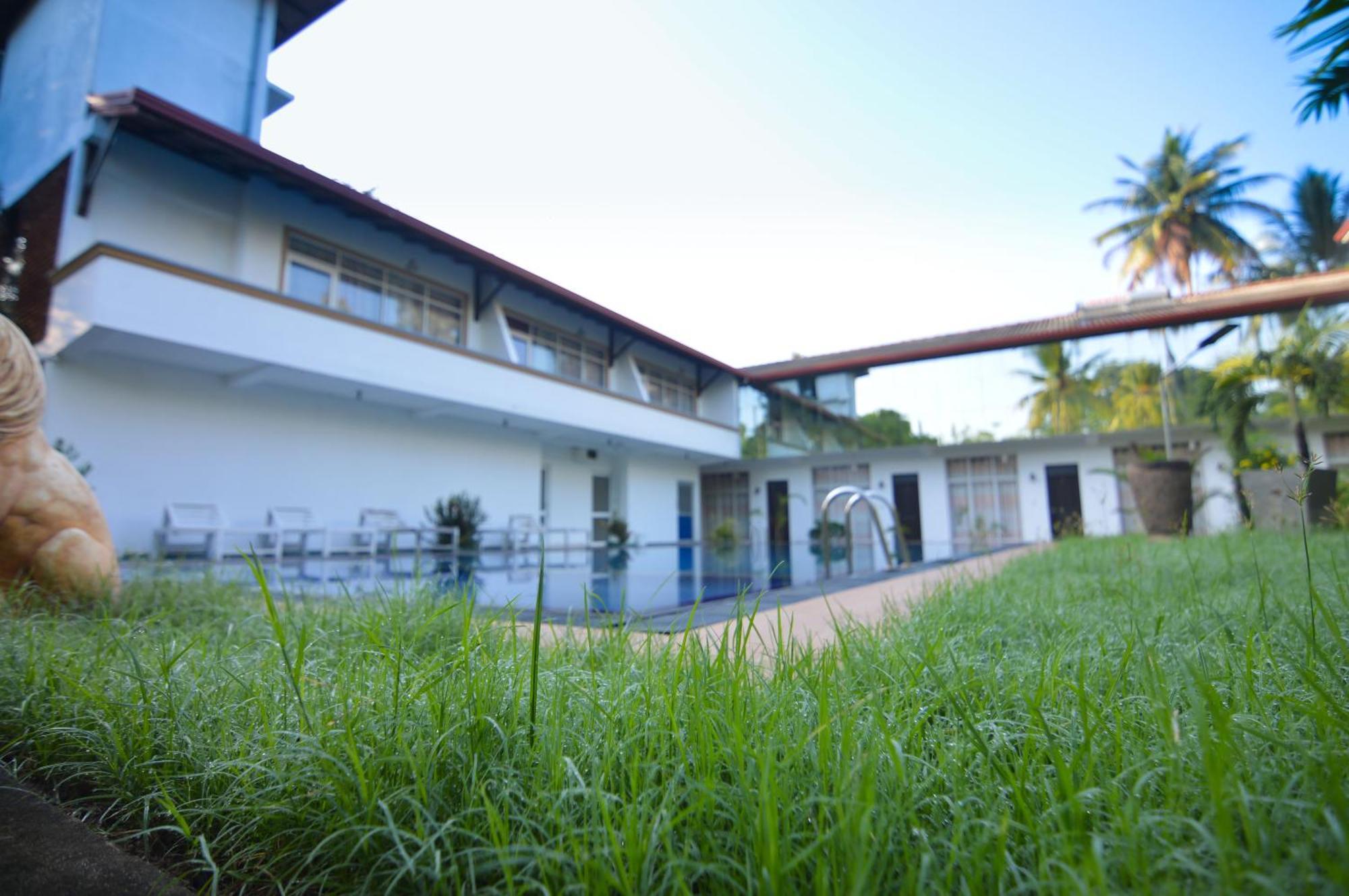Siyanco Holiday Resort Polonnâruvâ Extérieur photo
